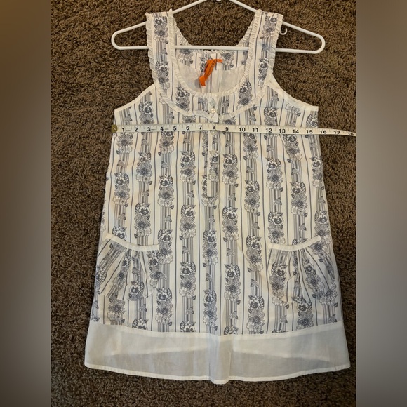 BCBGENERATION TOP - Picture 1 of 8